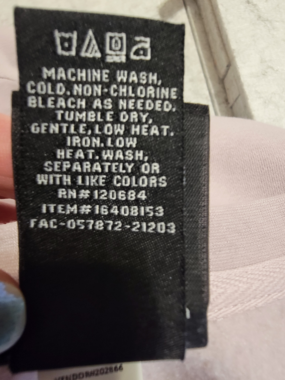 Her Universe Light Pink Kiki’s Delivery Service Sweatshirt Tag - Picture 14 of 15